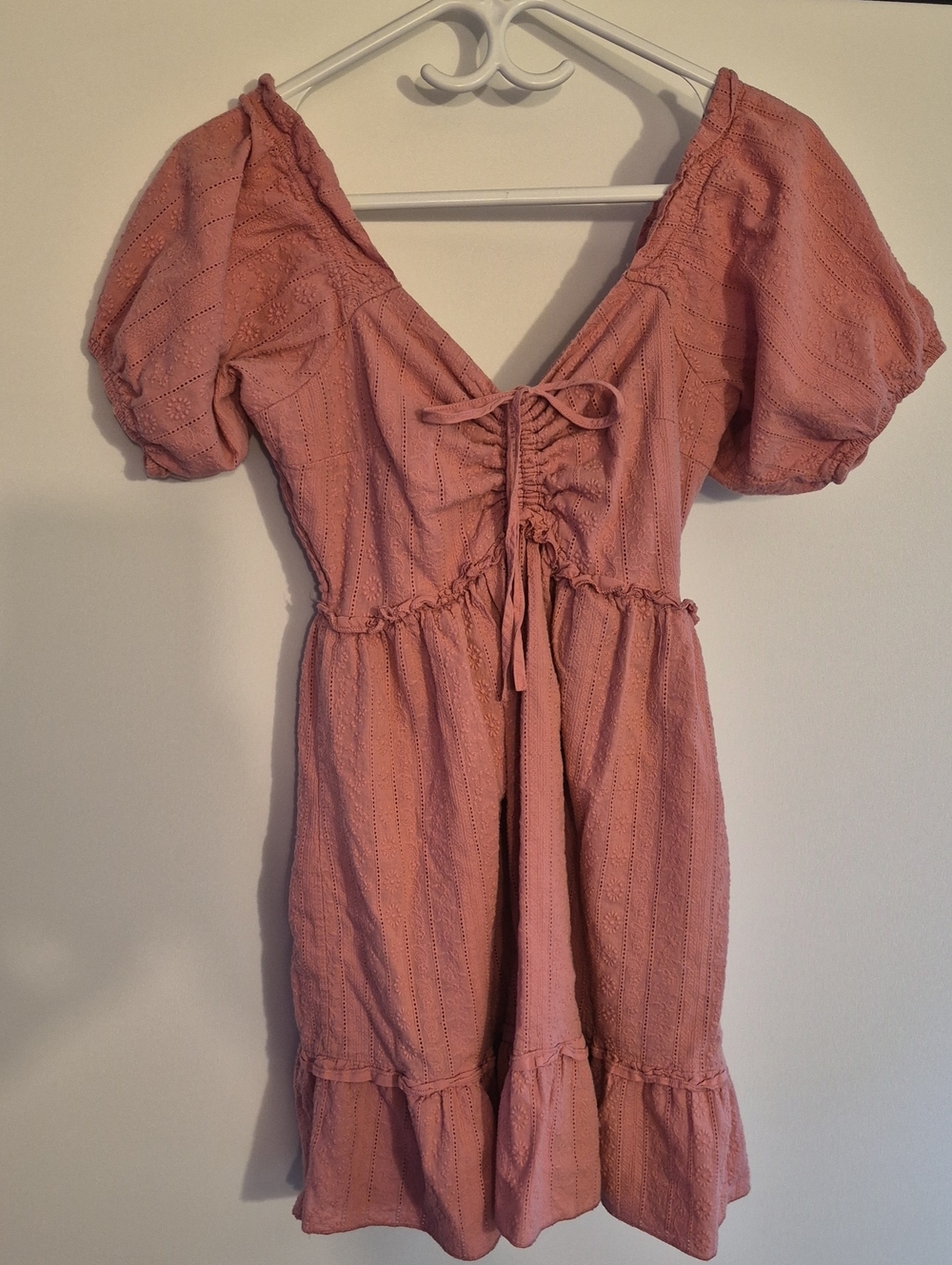 Women's Pink Mini Dress with Tie-Front and Puff Sleeves